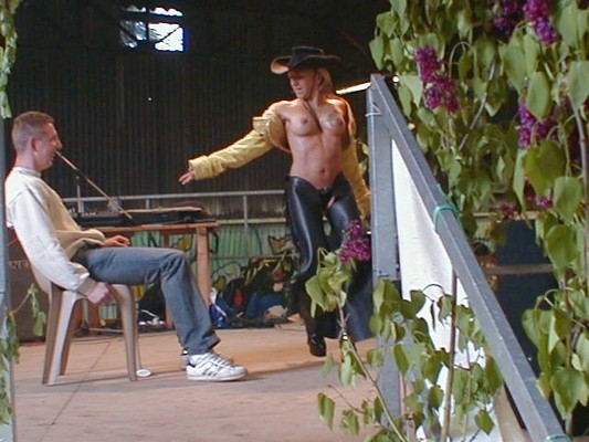 2003 Show E 03.jpg